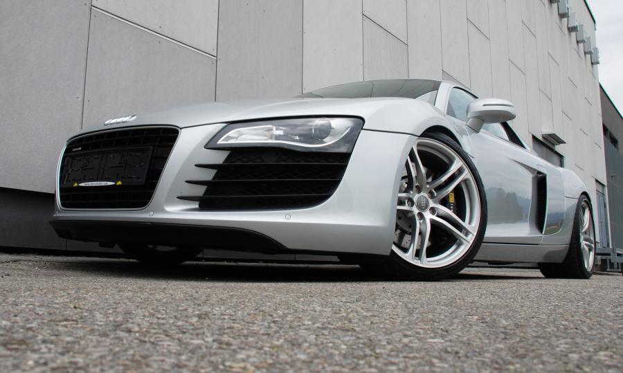  Audi R8 by O.CT Tuning 2008 года  (фото 7 из 18)